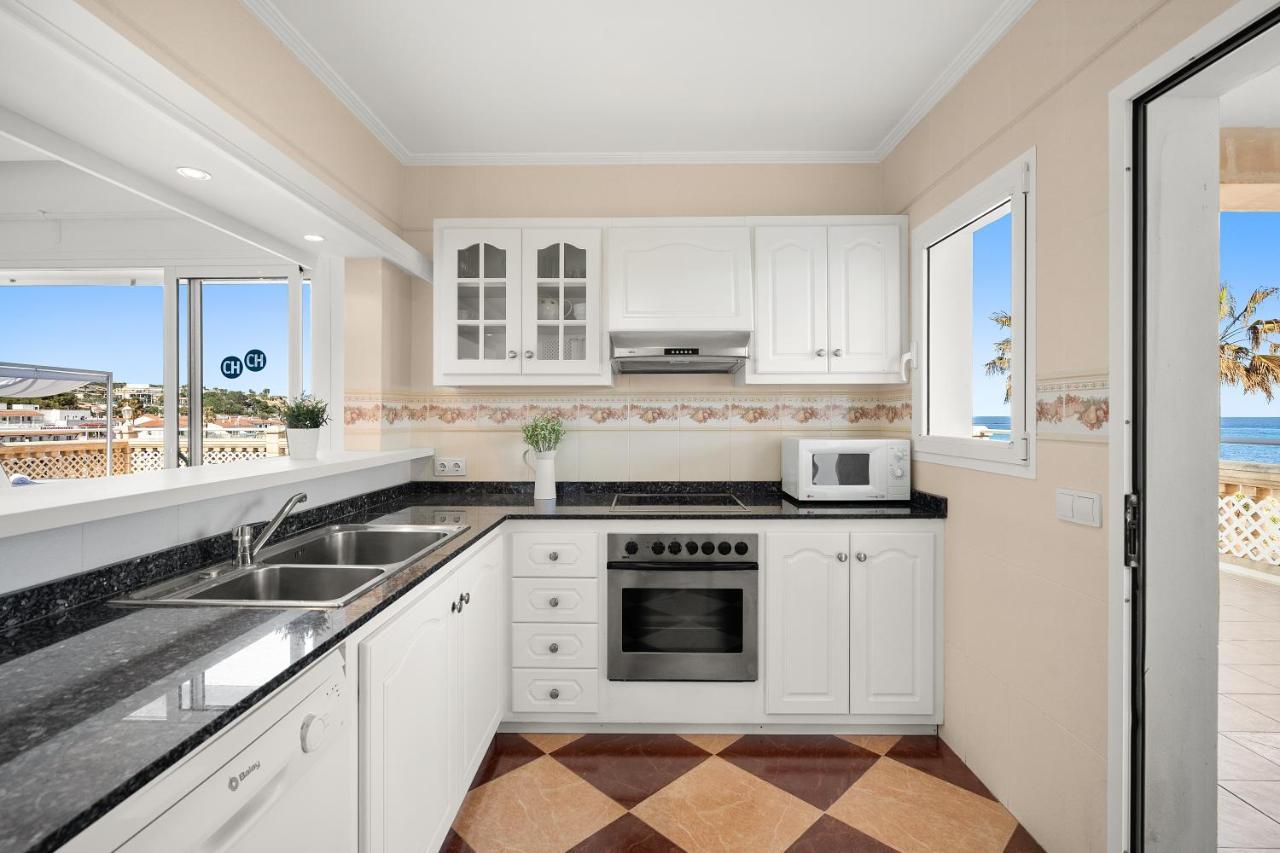 Punta Prima Apartments エクステリア 写真