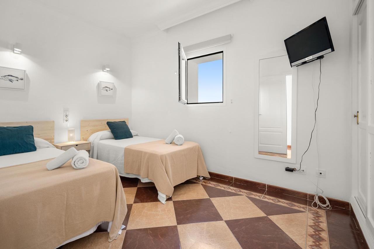 Punta Prima Apartments エクステリア 写真