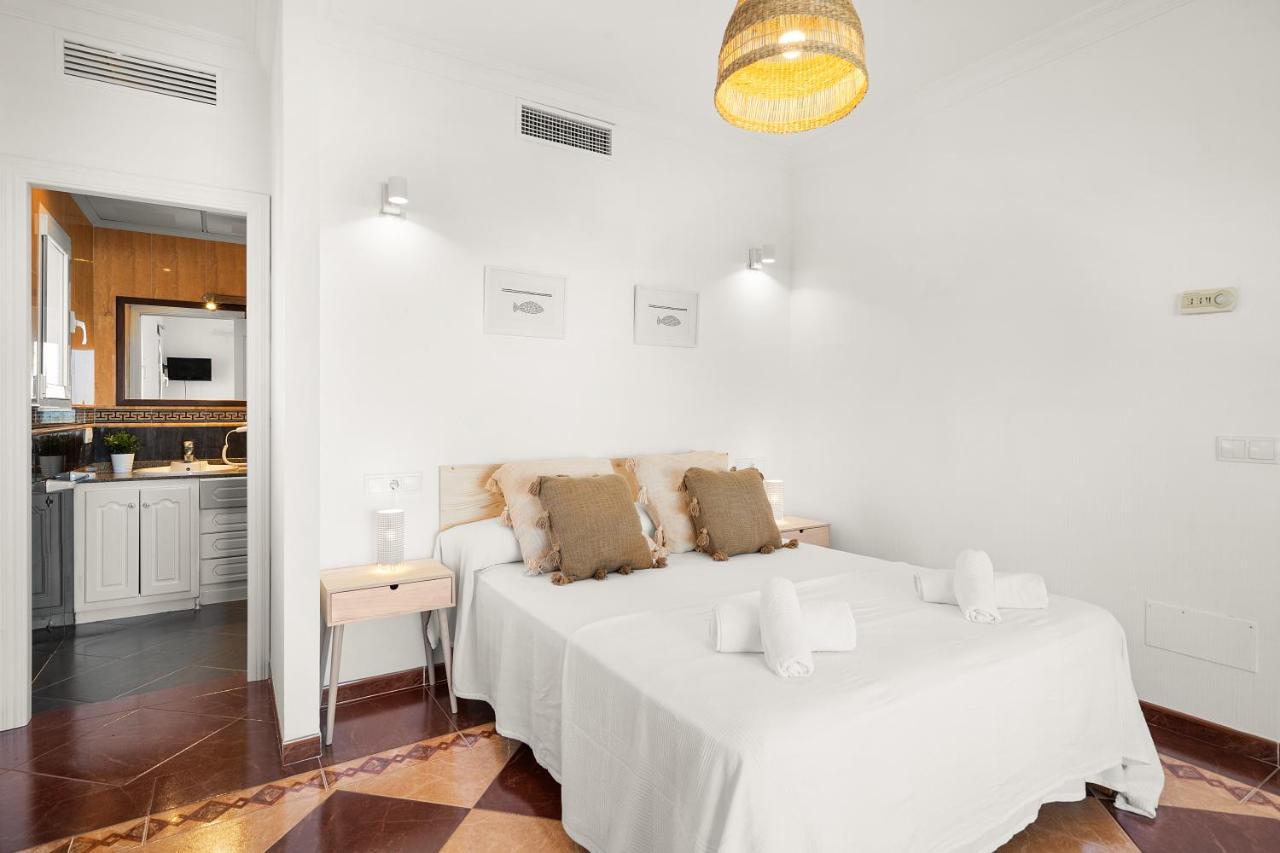Punta Prima Apartments エクステリア 写真